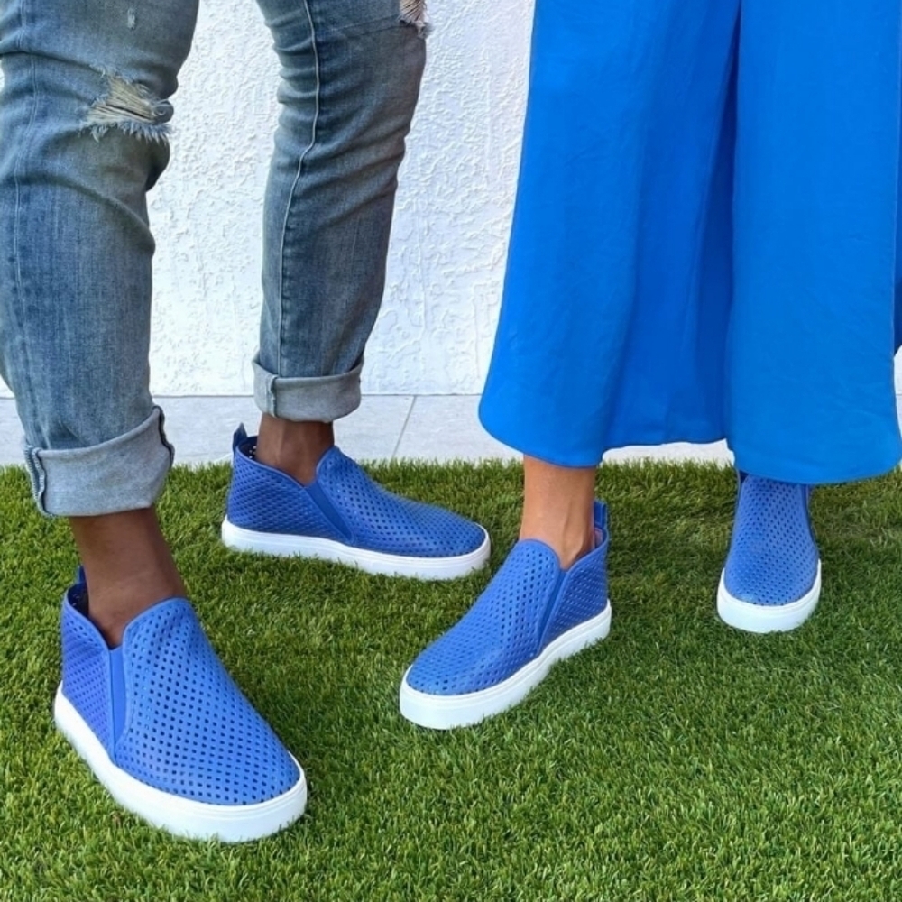 Jibs Unisex Mid Rise Galaxy Blue Slip-on Perforated Leather Odor Free Handmade - Picture 5 of 16